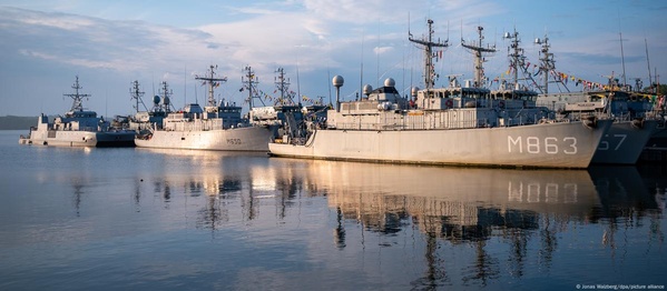 росія запускає дрони з кораблів у Північному та Балтійському морях