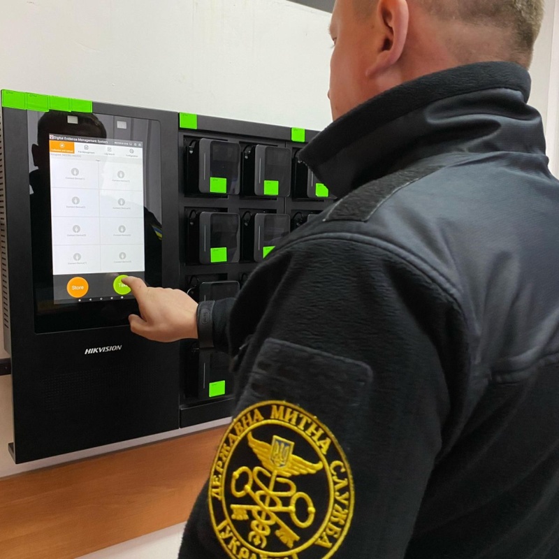 Нова система оплати праці митників: деталі та зміни