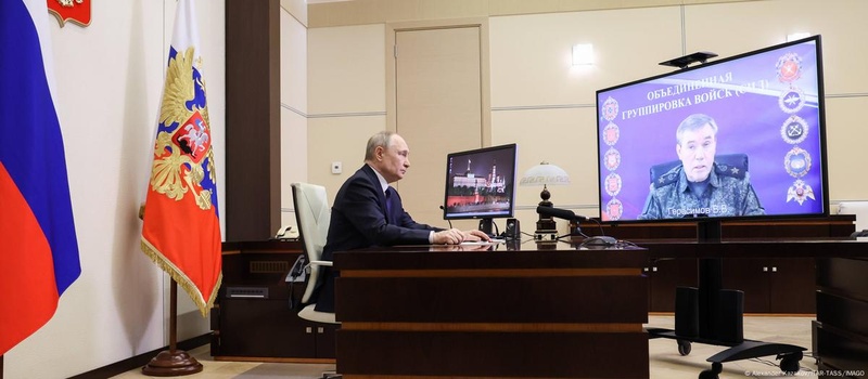 путін у Курській області: гвинтокрил в епіцентрі атаки дронів