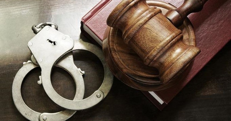 Судитимуть жінку за зраду та катування на Херсонщині