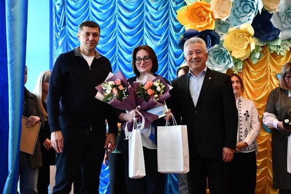 Єлизавета Рухленко з Донецької області отримала нагороду