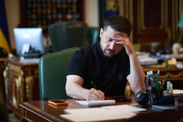 Зеленський обговорив санкції проти росії з Коштою