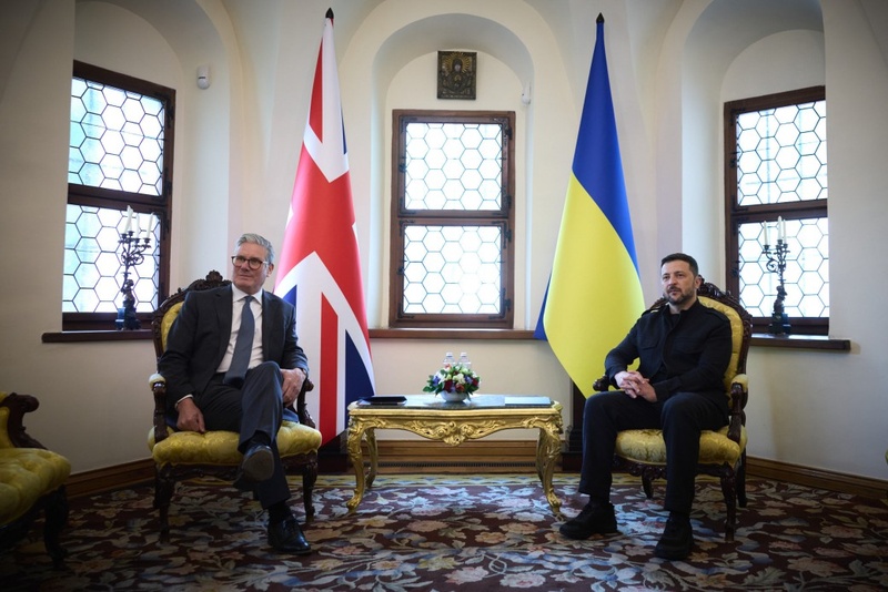 Зустріч Зеленського та Стармера: мир і безпека для України