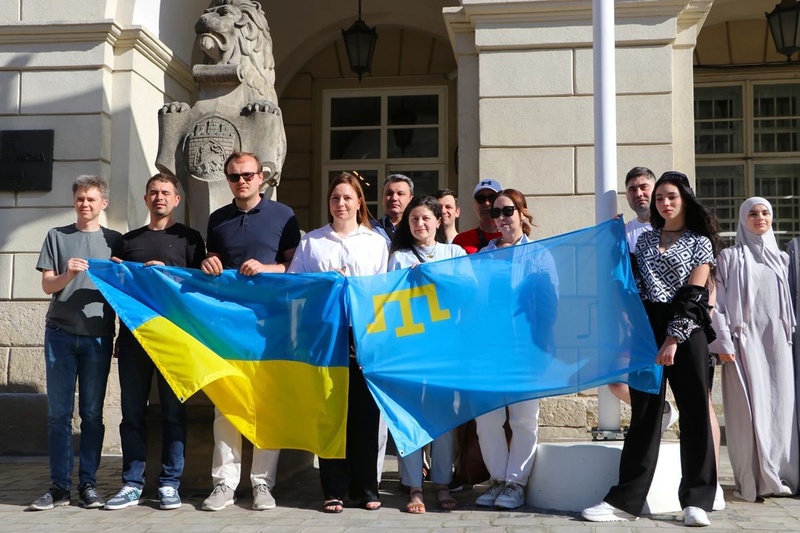 Свято кримськотатарського прапора на Львівщині: єдність і пам'ять