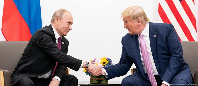 Трамп про перемовини з Путіним: шанси на мир зростають