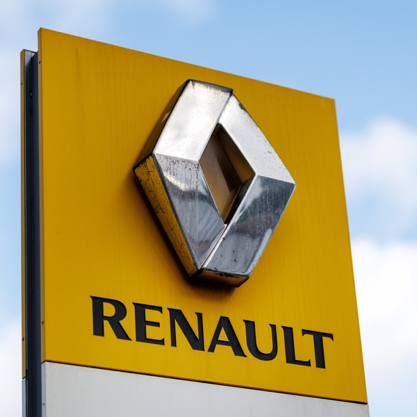Акції Renault впали на 16% через зниження прогнозів