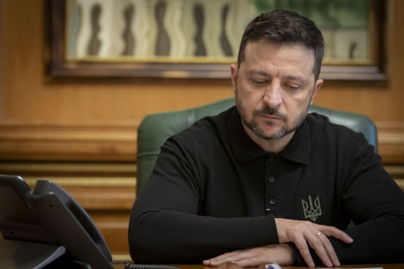 Зеленський обговорив з Карні співпрацю та санкції проти рф
