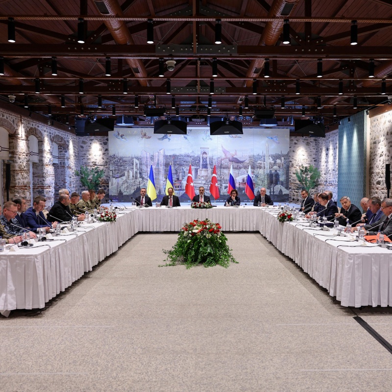 Переговори України та росії у Стамбулі: делегація прибула