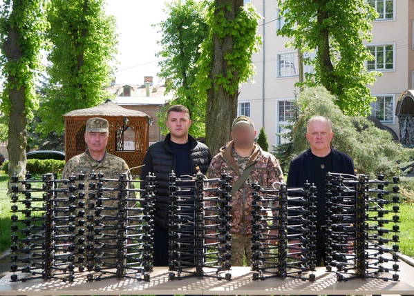 Вінницька ОВА отримала 60 безпілотників для армії