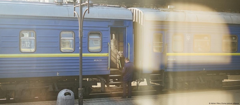 Зміни в правилах перетину кордону для митців і медіа