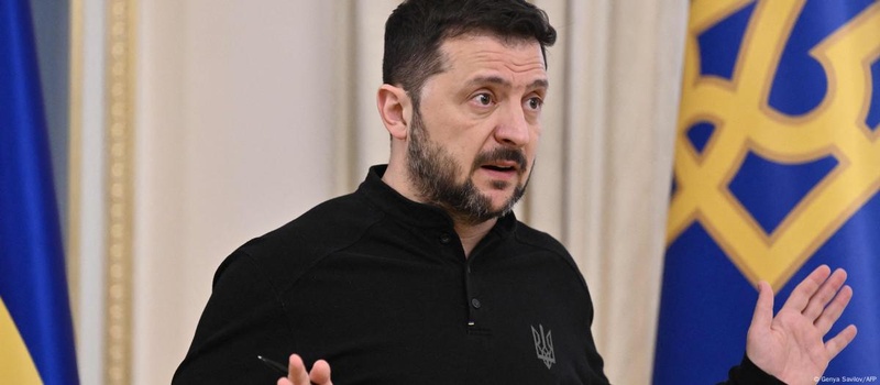 Зеленський: Українці під ударами, терпець не витримає