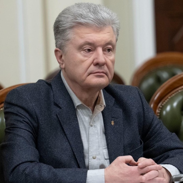 НБУ визнав репутацію Порошенка «небездоганною» через санкції