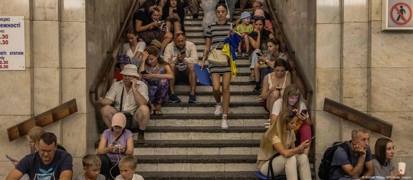 Київ під обстрілом: понад 49 тисяч людей укривалися в метро