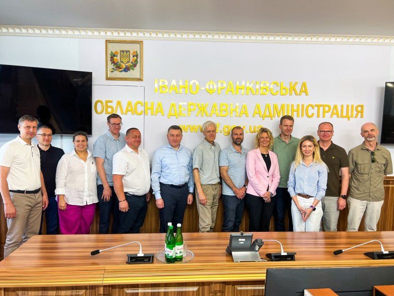 Івано-Франківщина розвиває управління відходами з Швецією