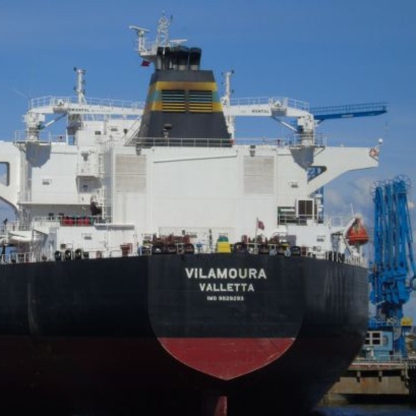 Вибух танкера Vilamoura з нафтою поблизу Лівії