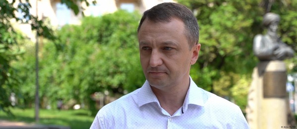 Кабмін звільнив Тараса Кременя з посади мовного омбудсмена