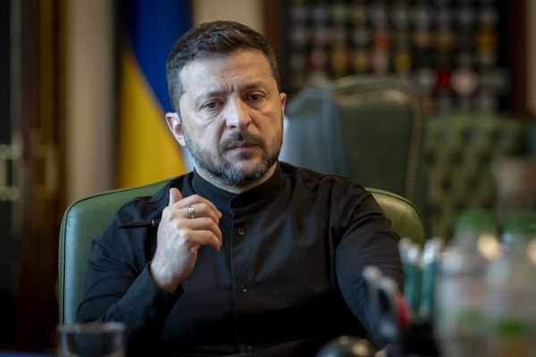 Зеленський обговорив санкції проти росії з Кіром Стармером