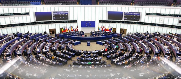 Європарламент закликає до підтримки України та відмови від рф