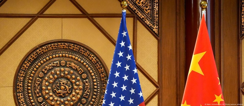 США та Китай розпочали переговори у Женеві щодо мит