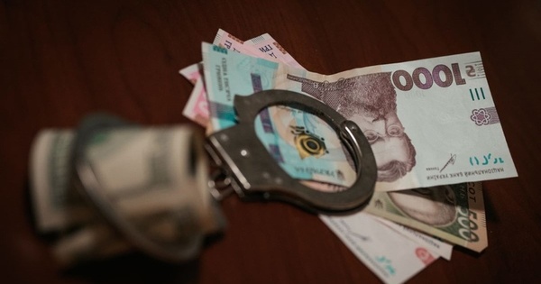 Хабар за диплом: колишнього ректора оштрафували на 68 тисяч