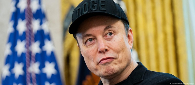 Трамп переглядає контракти SpaceX після сварки з Маском