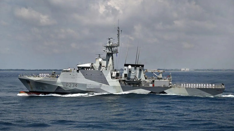 Британський військовий корабель HMS Spey викликав обурення Китаю