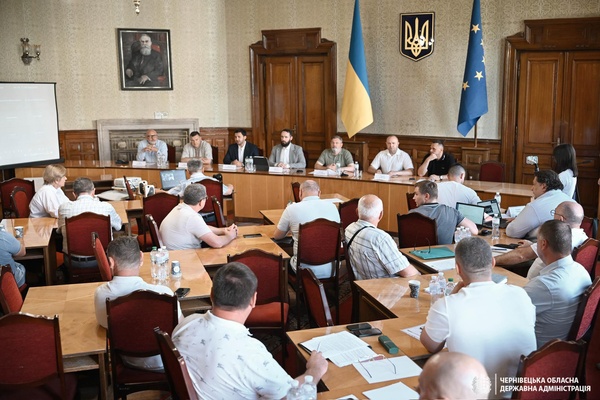 Обговорення реформ у деревообробній галузі України на Буковині