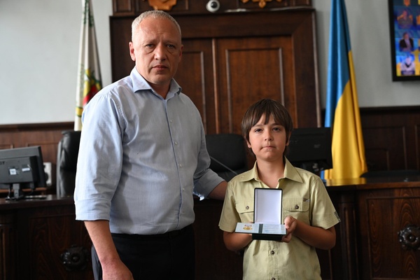 Вічна пам'ять загиблим: очільник Чернівців вшанував жертв