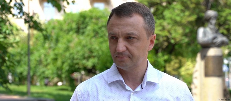 Кабмін звільнив Тараса Кременя з посади мовного омбудсмена