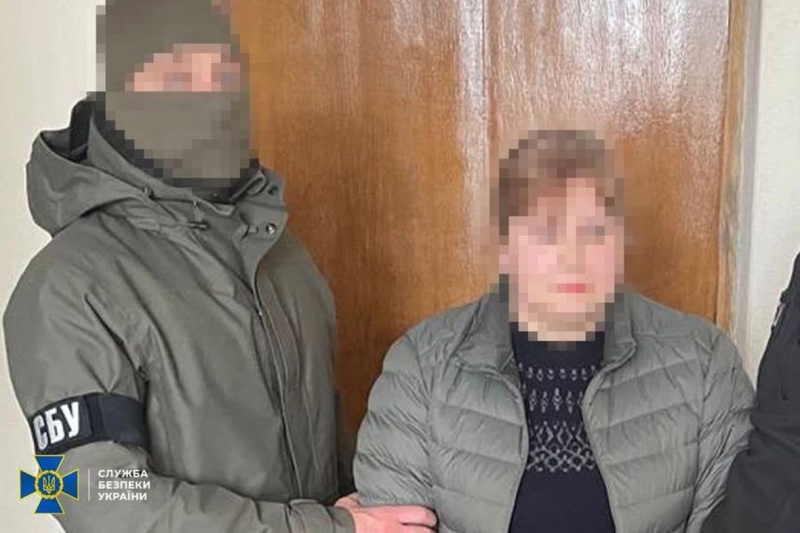 СБУ затримала шпигунку, що передавала дані ворогу