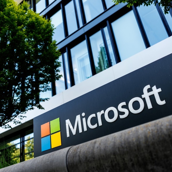 Microsoft планує звільнити 9 000 працівників у 2025 році