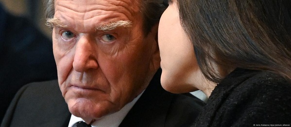 Шредер втрачає зарплату від Nord Stream 2 через санкції