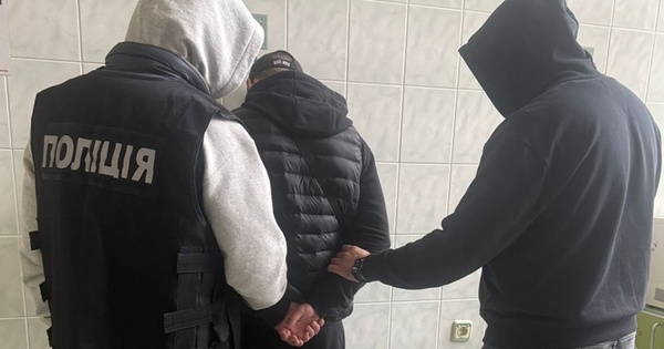 Судова система Одещини: викрито схему незаконного виїзду