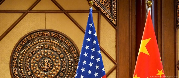 США та Китай розпочали переговори у Женеві щодо мит