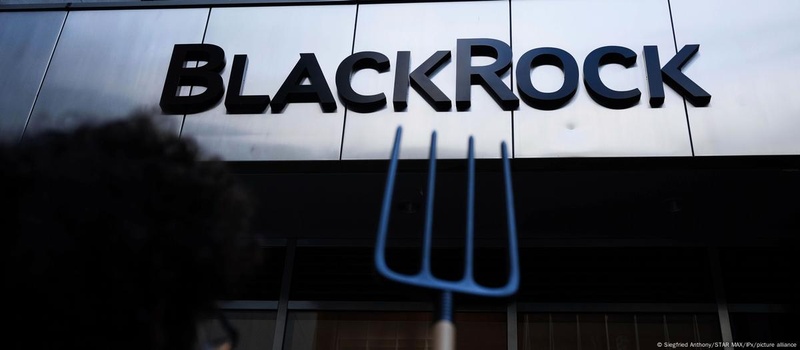 BlackRock призупинила пошук інвесторів для відновлення України