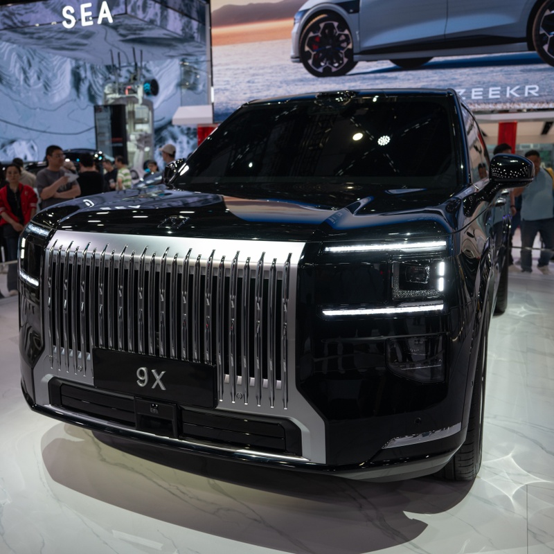 Geely планує приватизувати бренд електромобілів Zeekr за $6,4 млрд
