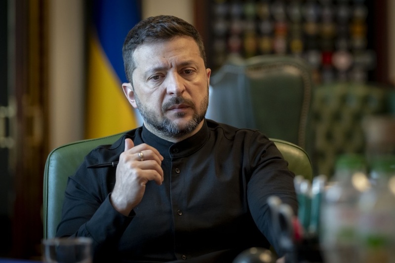 Зеленський обговорив санкції проти росії з Кіром Стармером