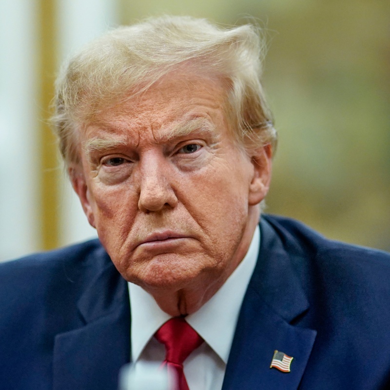 Трамп обвалив російський ринок акцій: Газпром лідер падіння