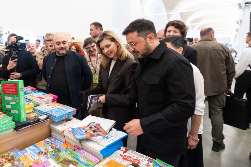 Зеленський та Зеленська відвідали фестиваль «Книжковий Арсенал»