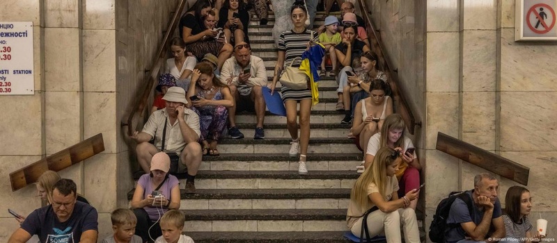 Київ під обстрілом: понад 49 тисяч людей укривалися в метро