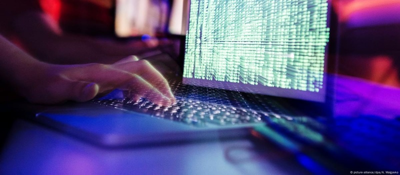 ЄС і НАТО обіцяють відповідь на російські кібератаки