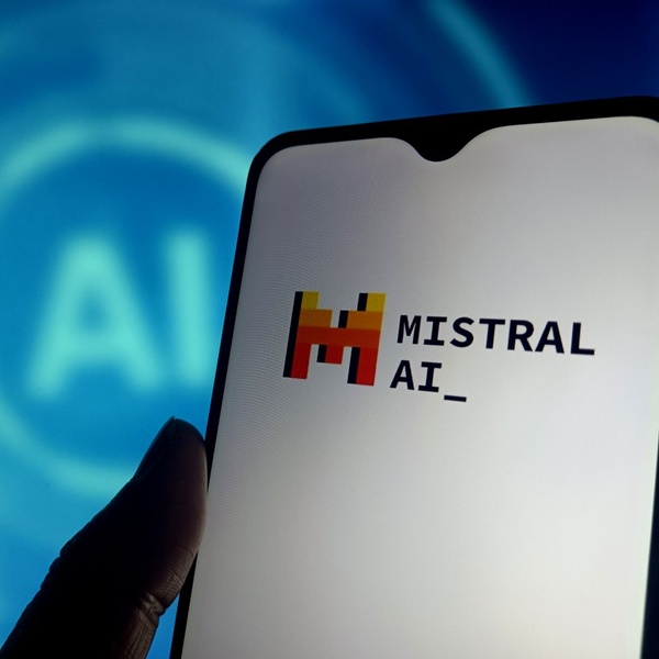 Mistral представив першу європейську модель ШІ з логічним мисленням