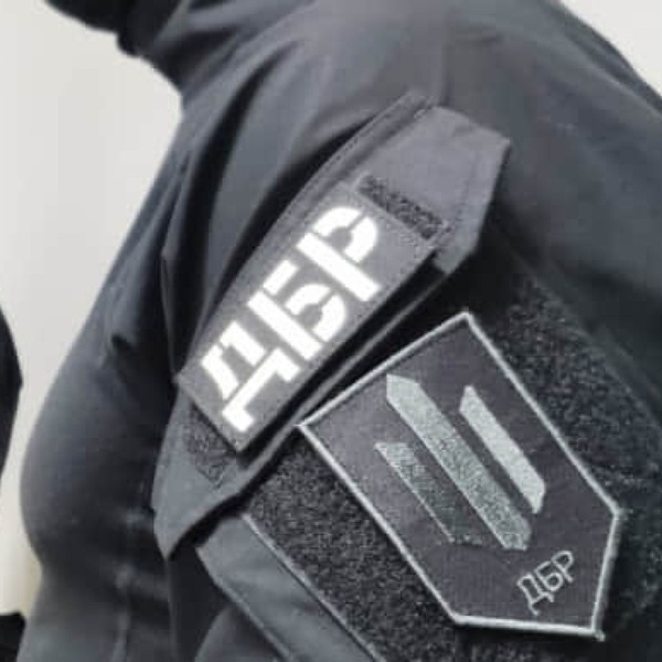 ДБР оголосило підозру трьом ексміністрам оборони України