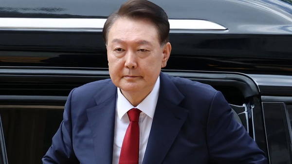 Повернення до суду: колишній президент Південної Кореї заарештований
