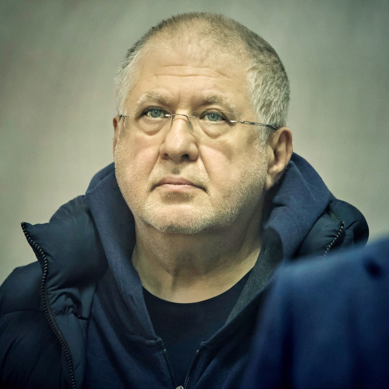 Припинено провадження у справі Gilward Investments проти України
