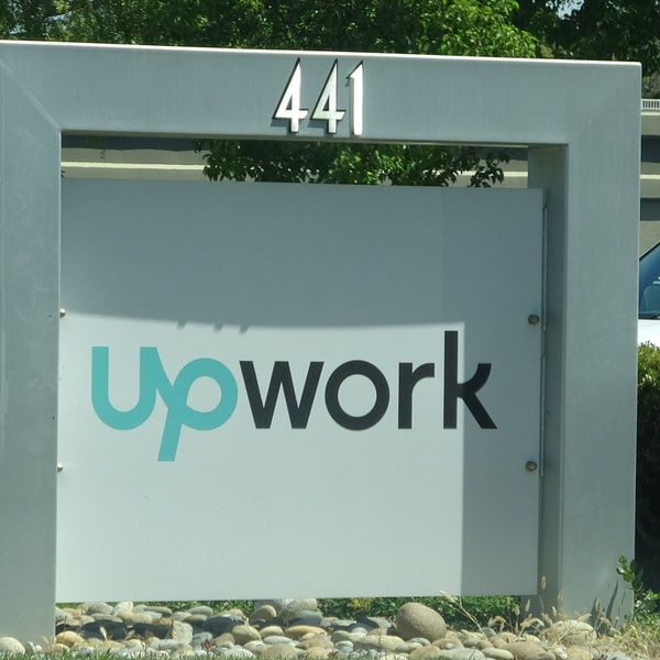 Блокування акаунтів українських фрилансерів на Upwork