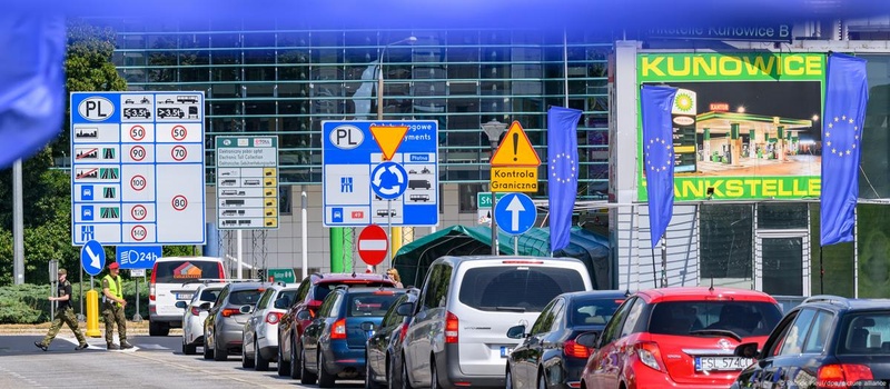 Польща продовжила контроль на кордонах з Німеччиною та Литвою