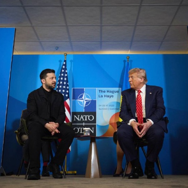 Трамп обіцяв Зеленському 10 ракет Patriot для України