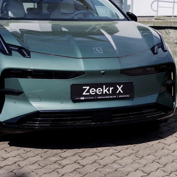 Geely викупить Zeekr: нові зміни на ринку електромобілів
