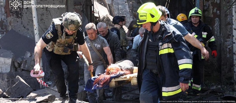 Ракетний удар по Дніпру: 15 загиблих та численні руйнування
